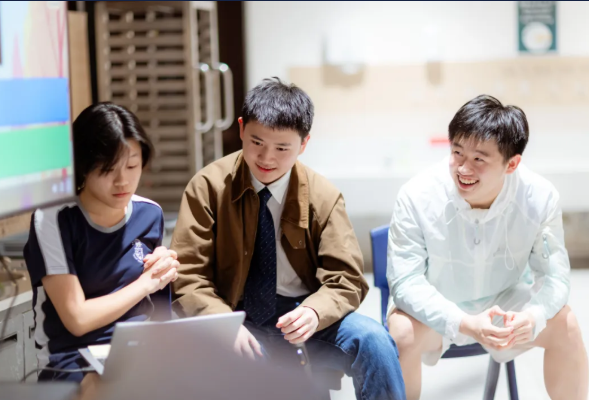 哈罗港人子弟寄宿生亲述(图8)